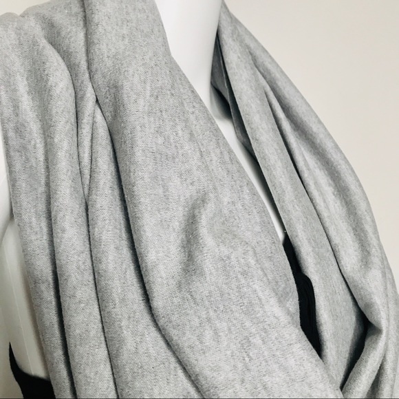 NEW Gray Cotton Infinity Scarf Circle Head Oversized American Wrap Warm Apparel - Picture 3 of 7